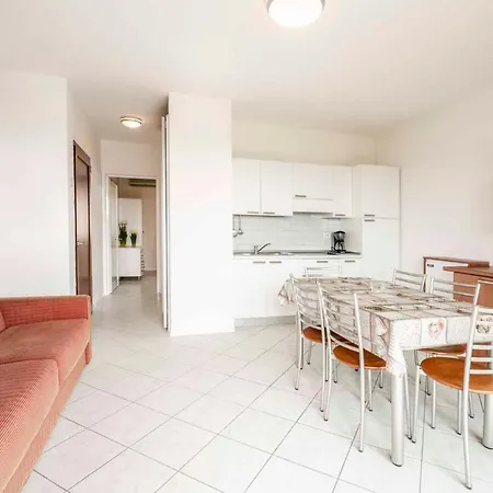 In 22048 Apartman *